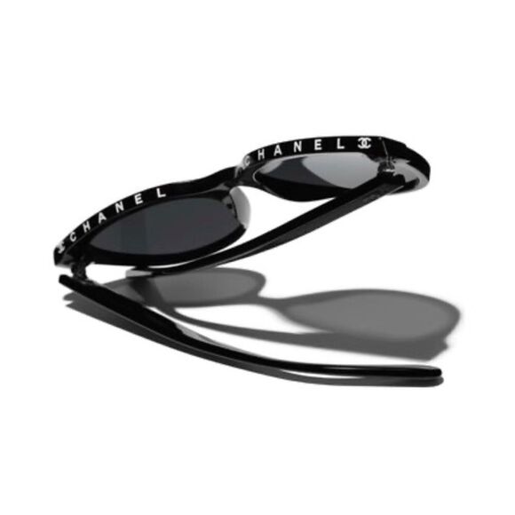 CHANEL Unisex Street Style Military Skater Style Sunglasses in Black NIB - Picture 1 of 9
